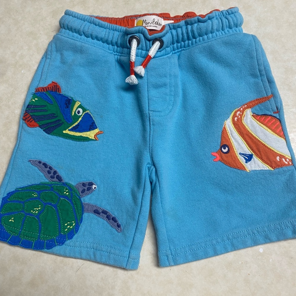 Mini Boden shorts